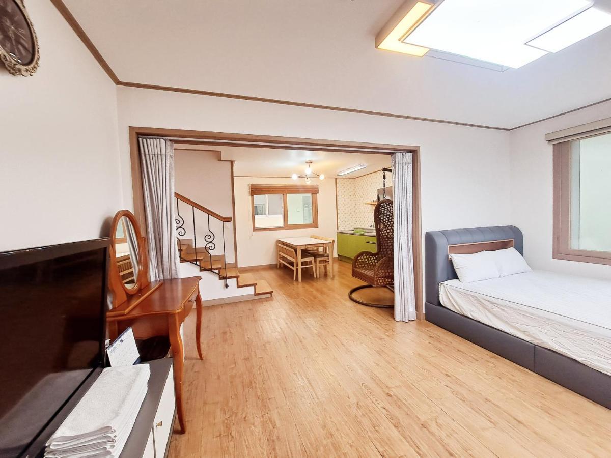 Jeju Gillime Pension Extérieur photo